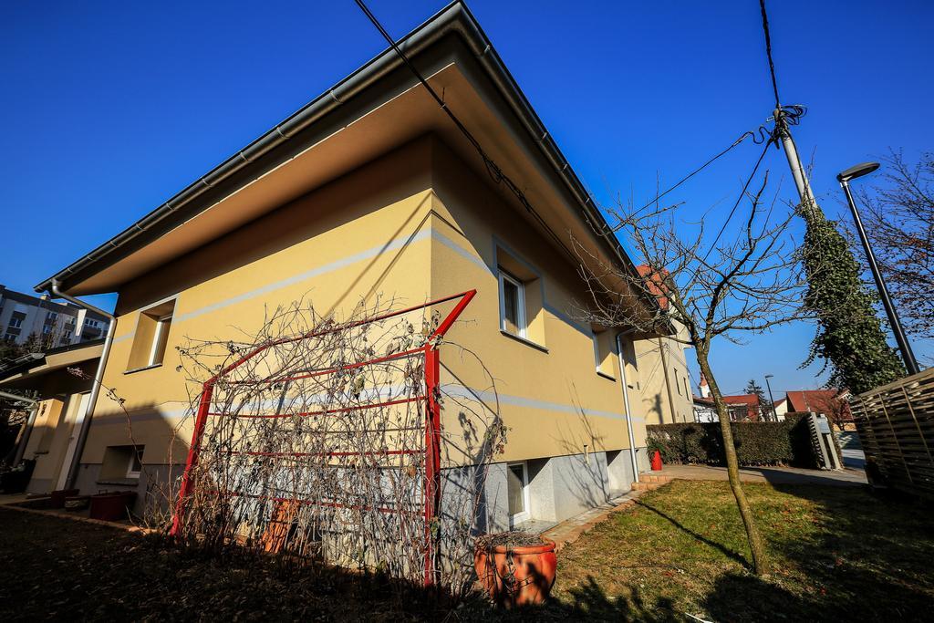 Apartment In Любляна Екстериор снимка